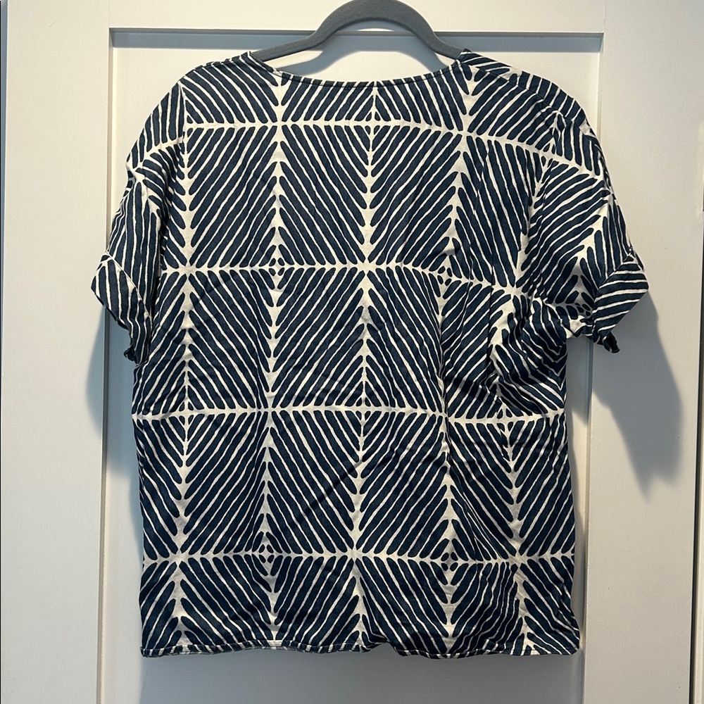 Marimekko Navy Blue & White V-Neck Short Sleeve Cotton Shirt - Picture 5 of 5